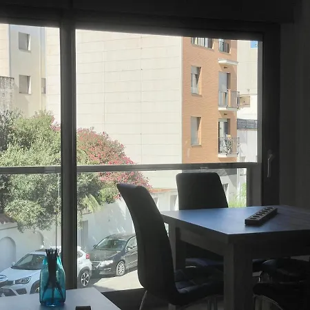 Amplio Apartamento En El Centro De Roses